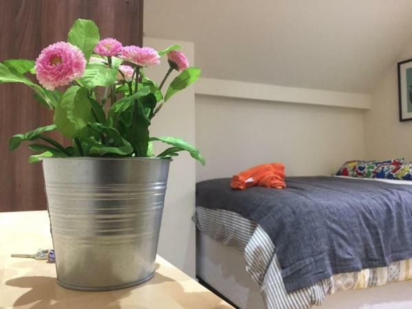 Accommodation Лондон Экстерьер фото